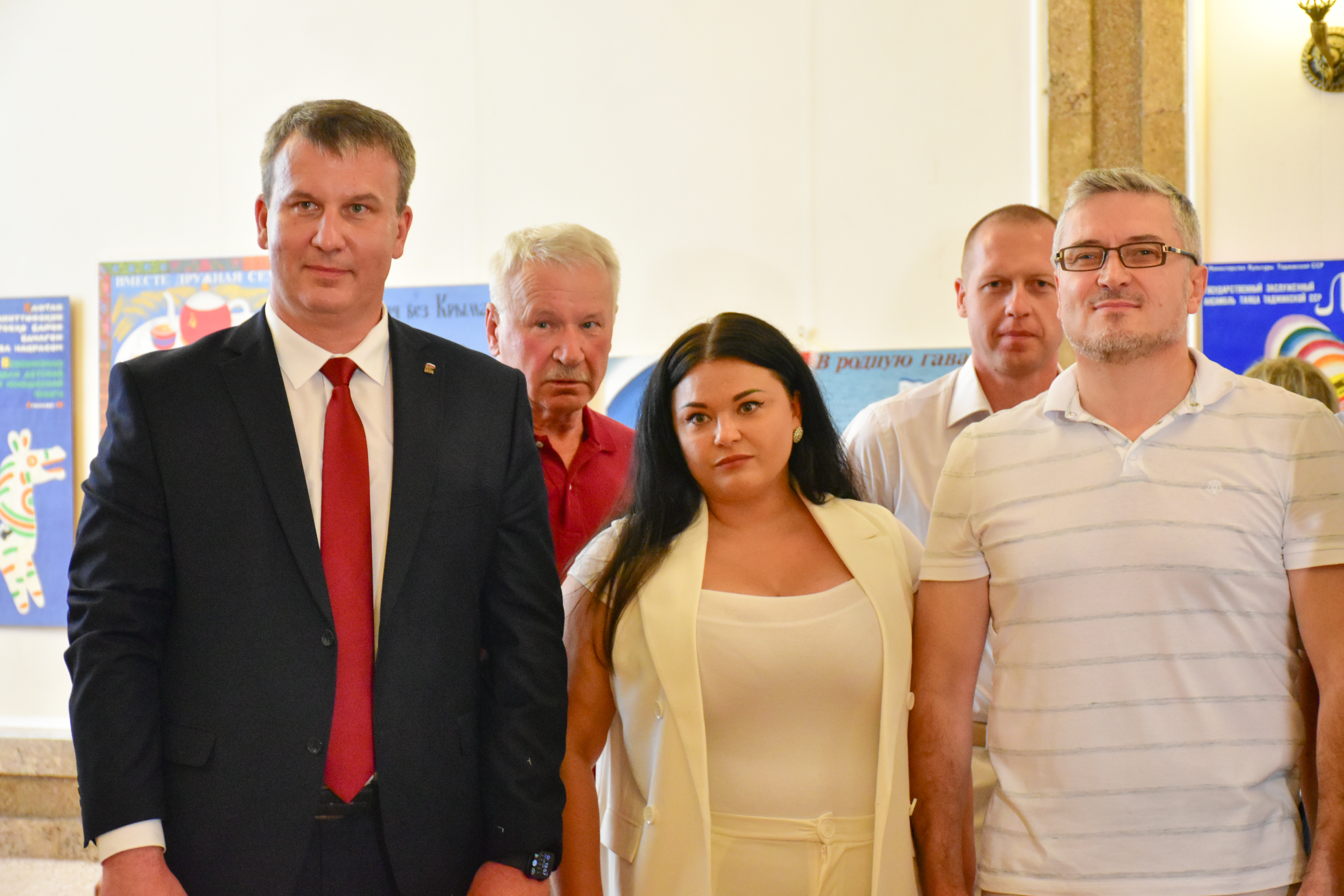 На защите жизни и здоровья: Свой профессиональный праздник отмечают севастопольские медики