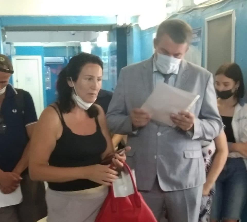 Виталий Денисов провёл административные обходы во взрослой и детской поликлиниках 