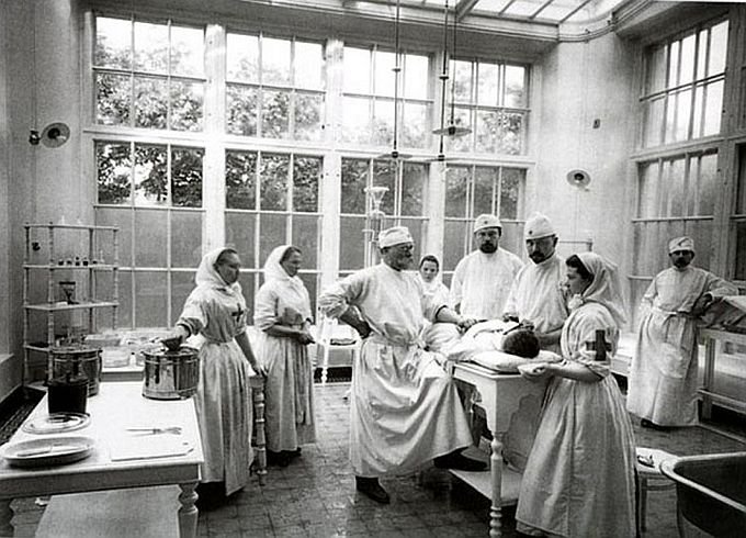 Гражданской медицине Севастополя – 102 года