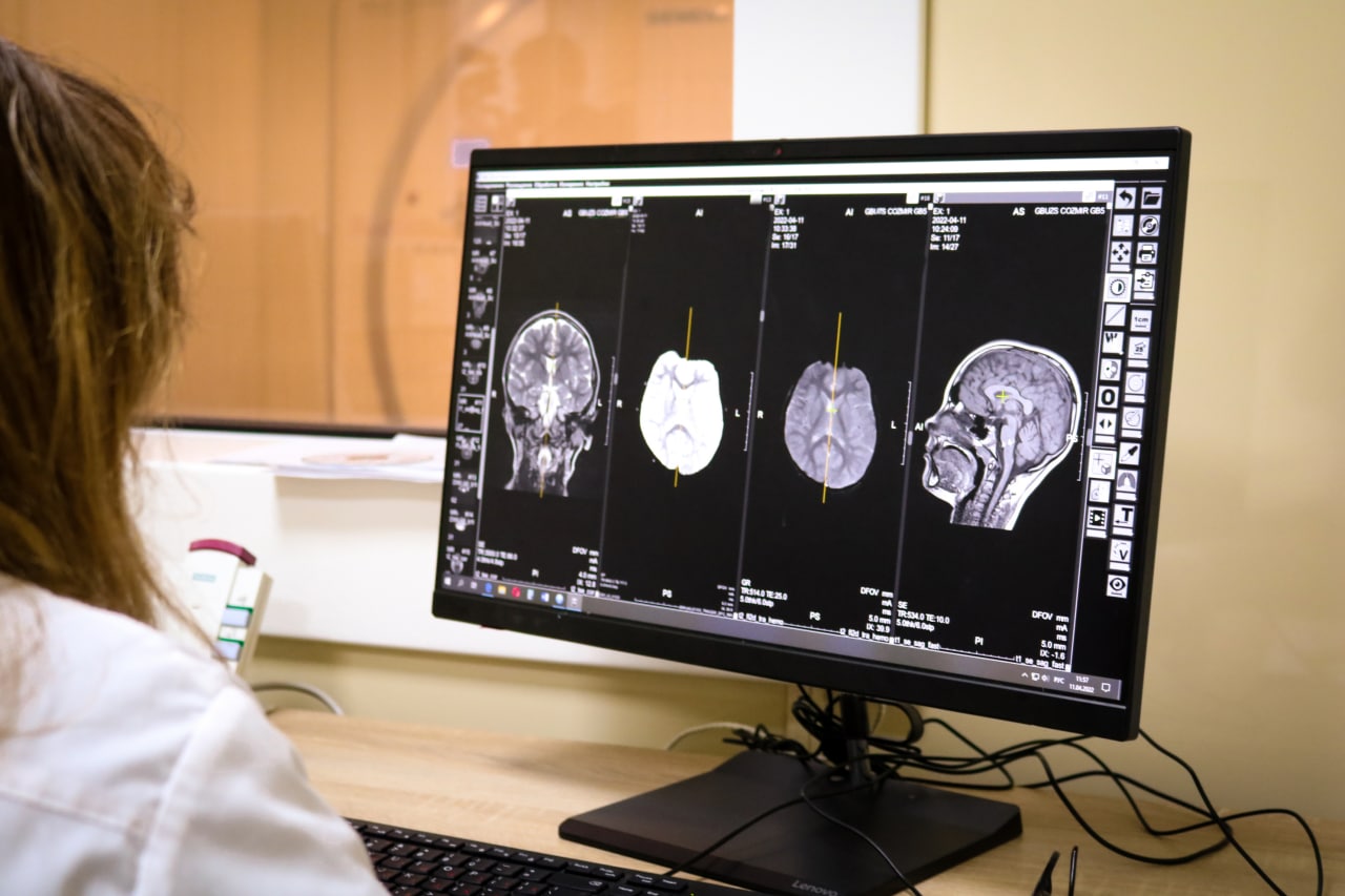 В Севастополе запущен в работу новый магнитно-резонансный томограф для детей