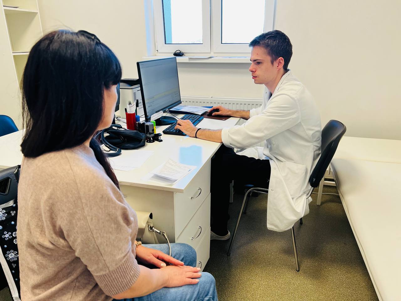 Ветераны боевых действий и члены их семей прошли комплексный медицинский осмотр в преддверии Всемирного дня здоровья