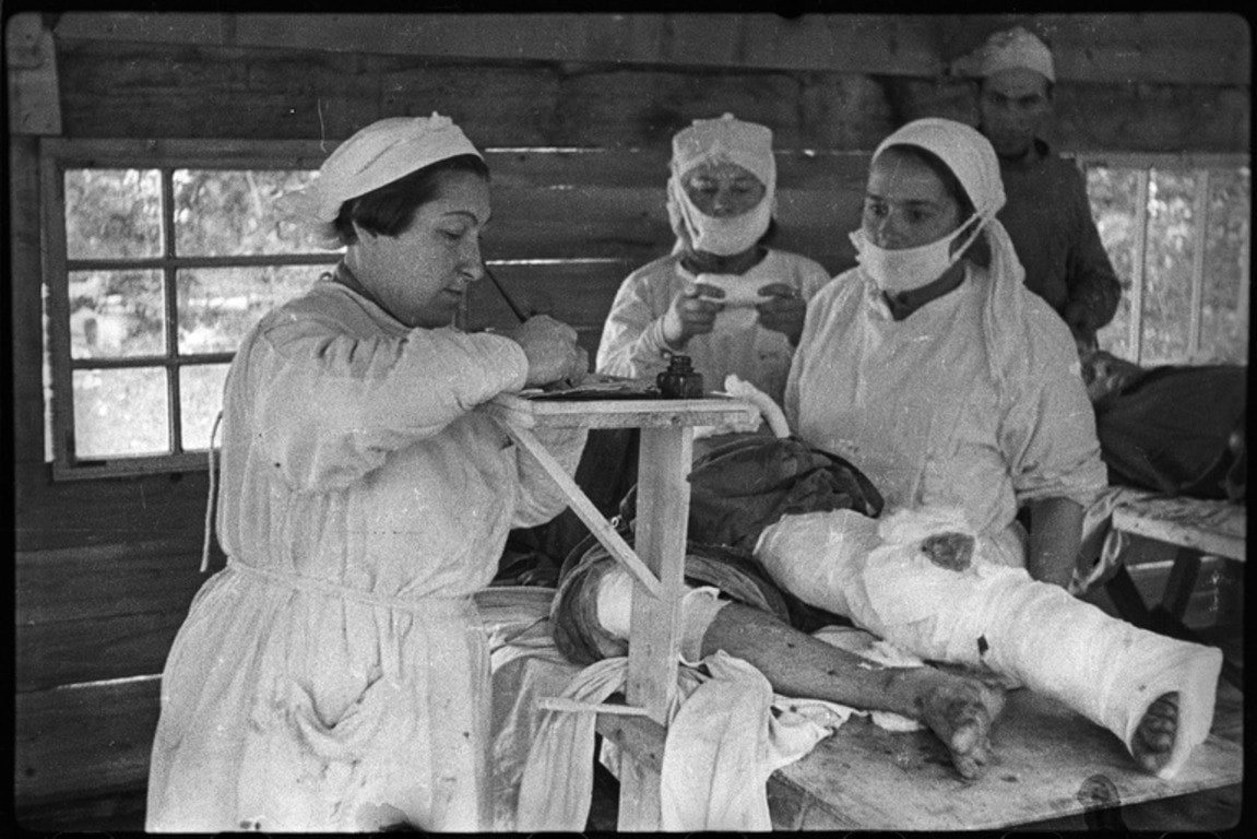 Победившим смерть во имя жизни: севастопольские медики в первые дни Великой Отечественной войны