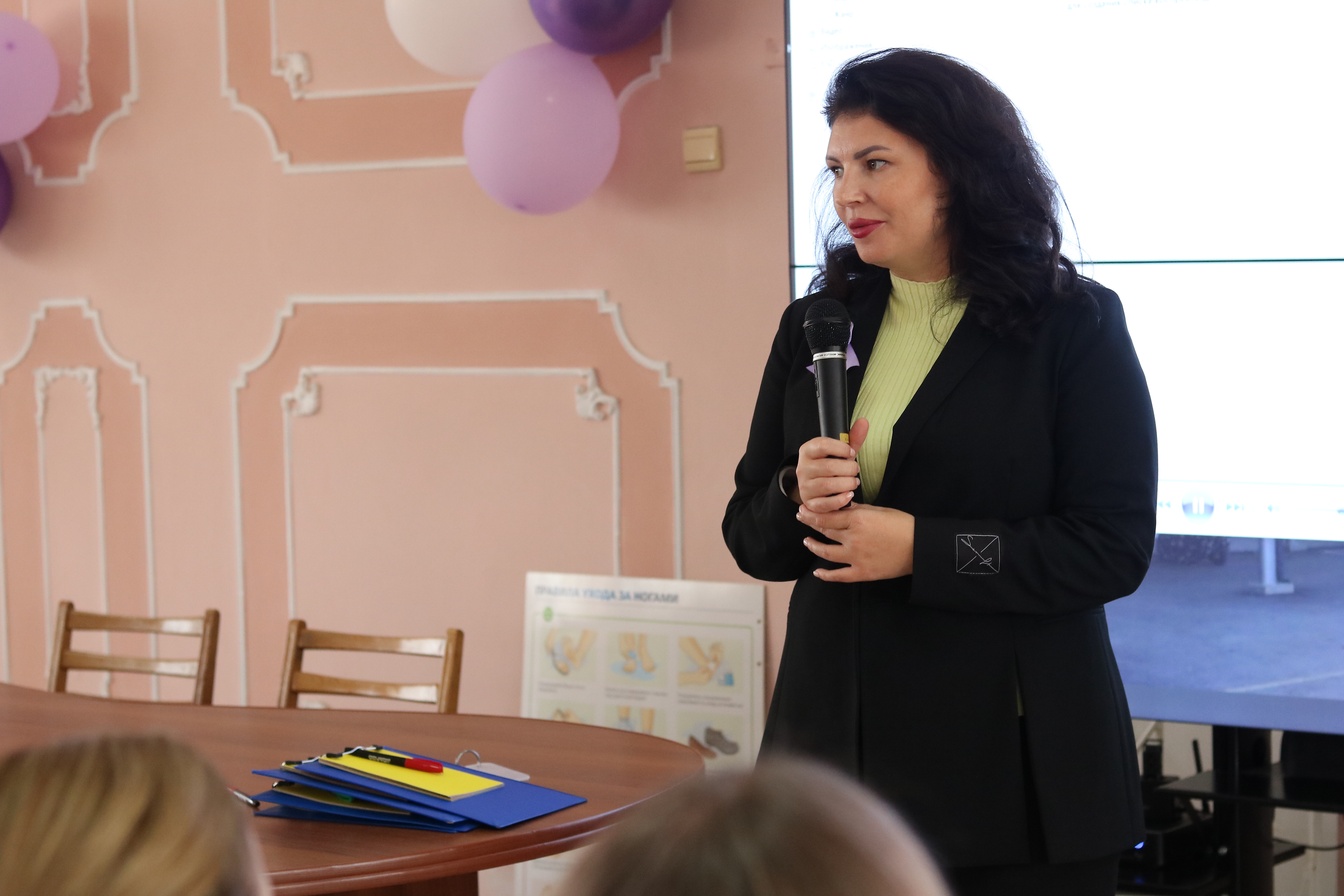 Право на чудо: малыши и их родители пришли в гости к врачам по случаю Международного дня недоношенных