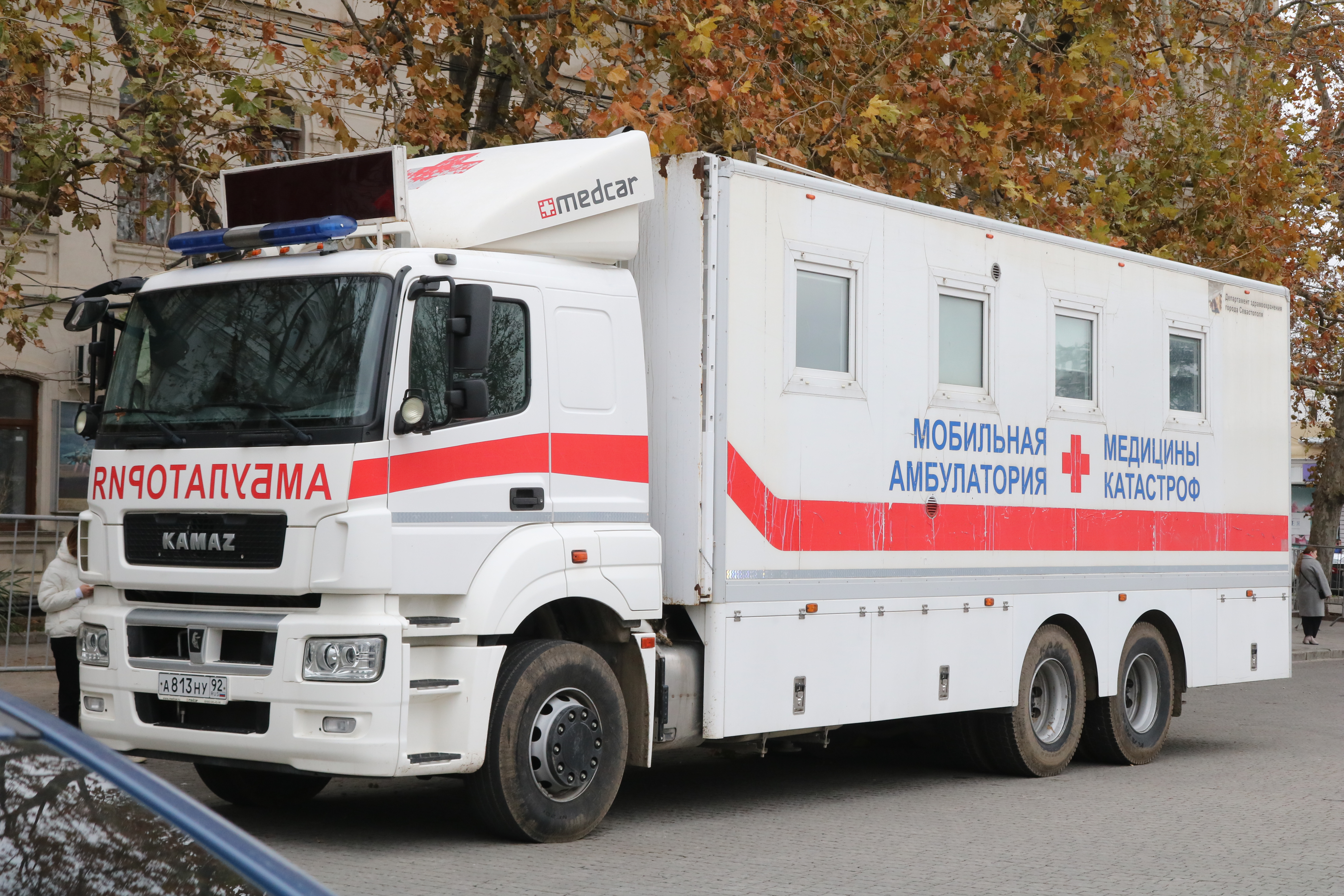 Вирус угрожает всем, но ВИЧ – не приговор!