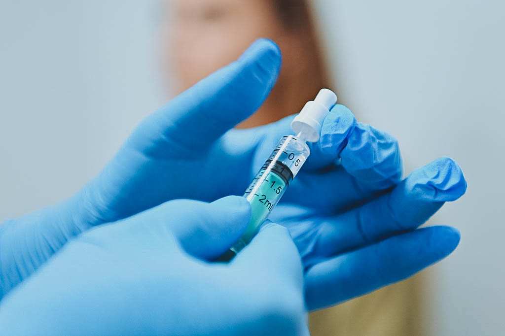 COVID не ушел: в Севастополе спасли пациента со 100% поражением легких