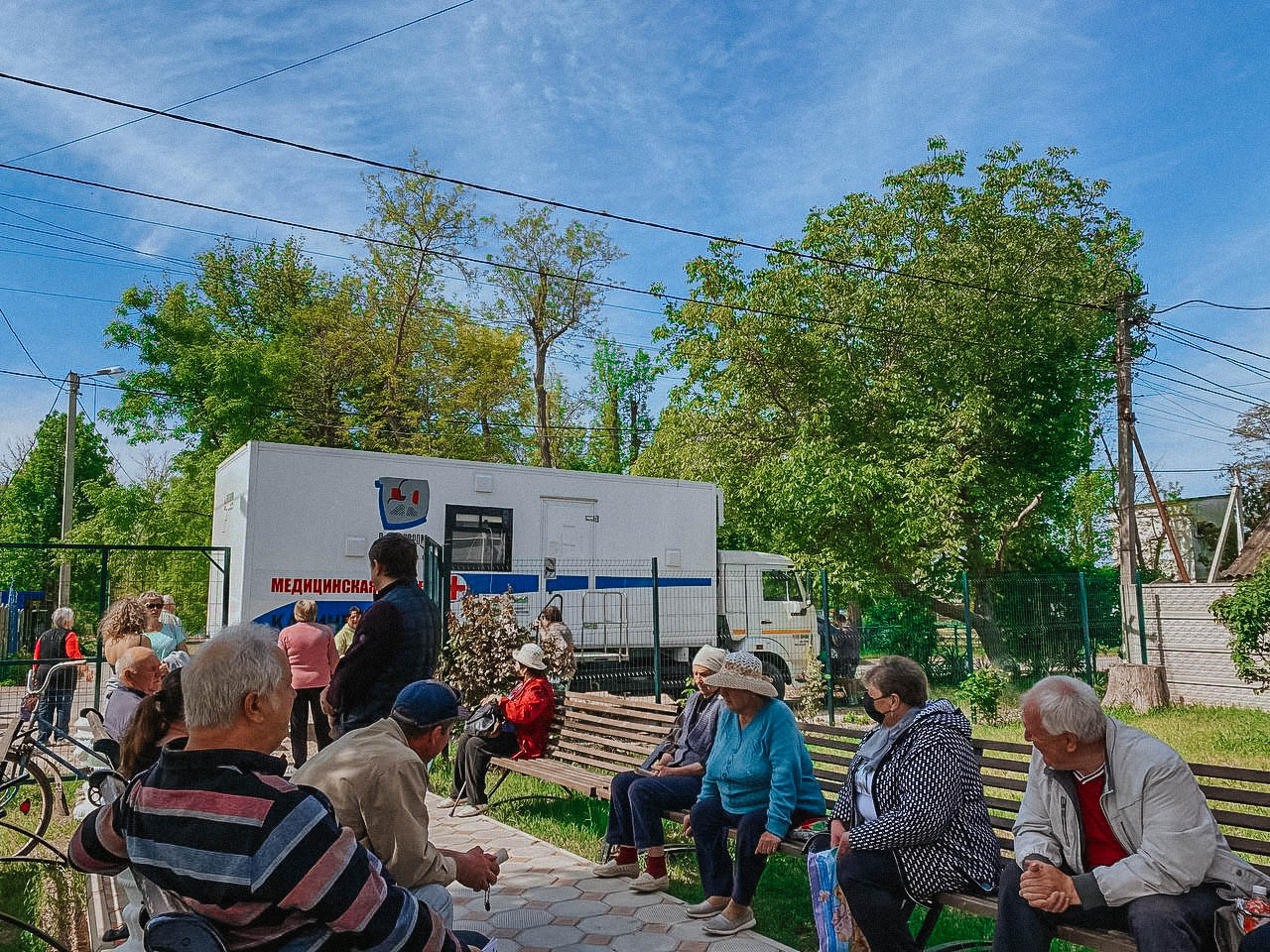 Жители Андреевки первыми открыли кампанию «Субботники здоровья», стартовавшую в сельской зоне Нахимовского района