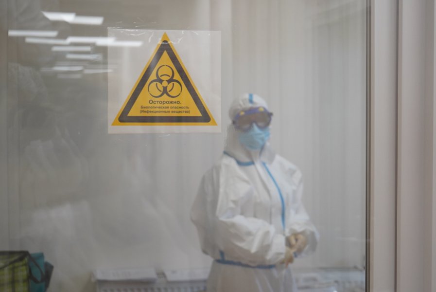 Проект ОНФ «Регион заботы» передал в Севастополь 30 тысяч высокоточных тестов на COVID-19