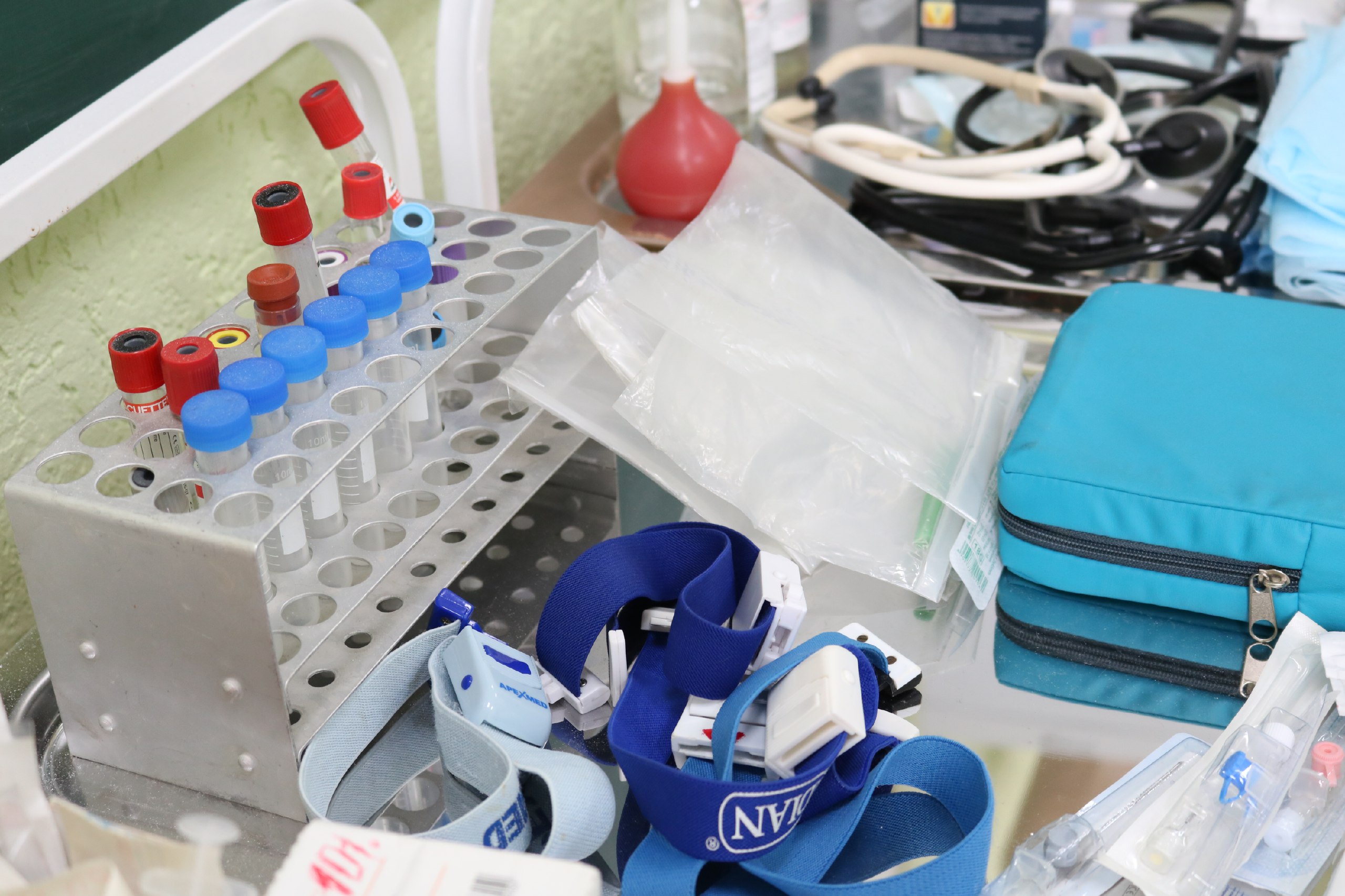 Определись с профессией: в Севастопольском медицинском колледже прошел День открытых дверей