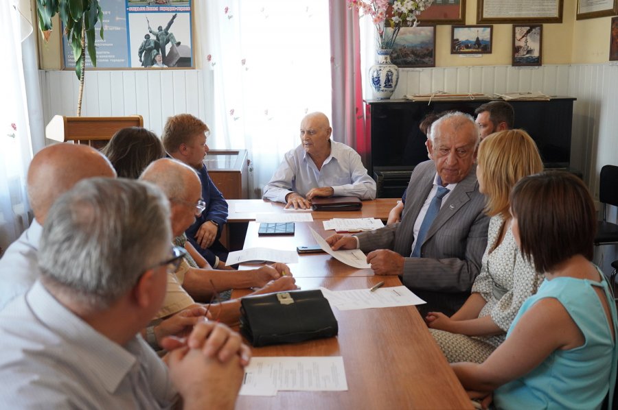 Медики обсудили с ветеранами вопросы здравоохранения