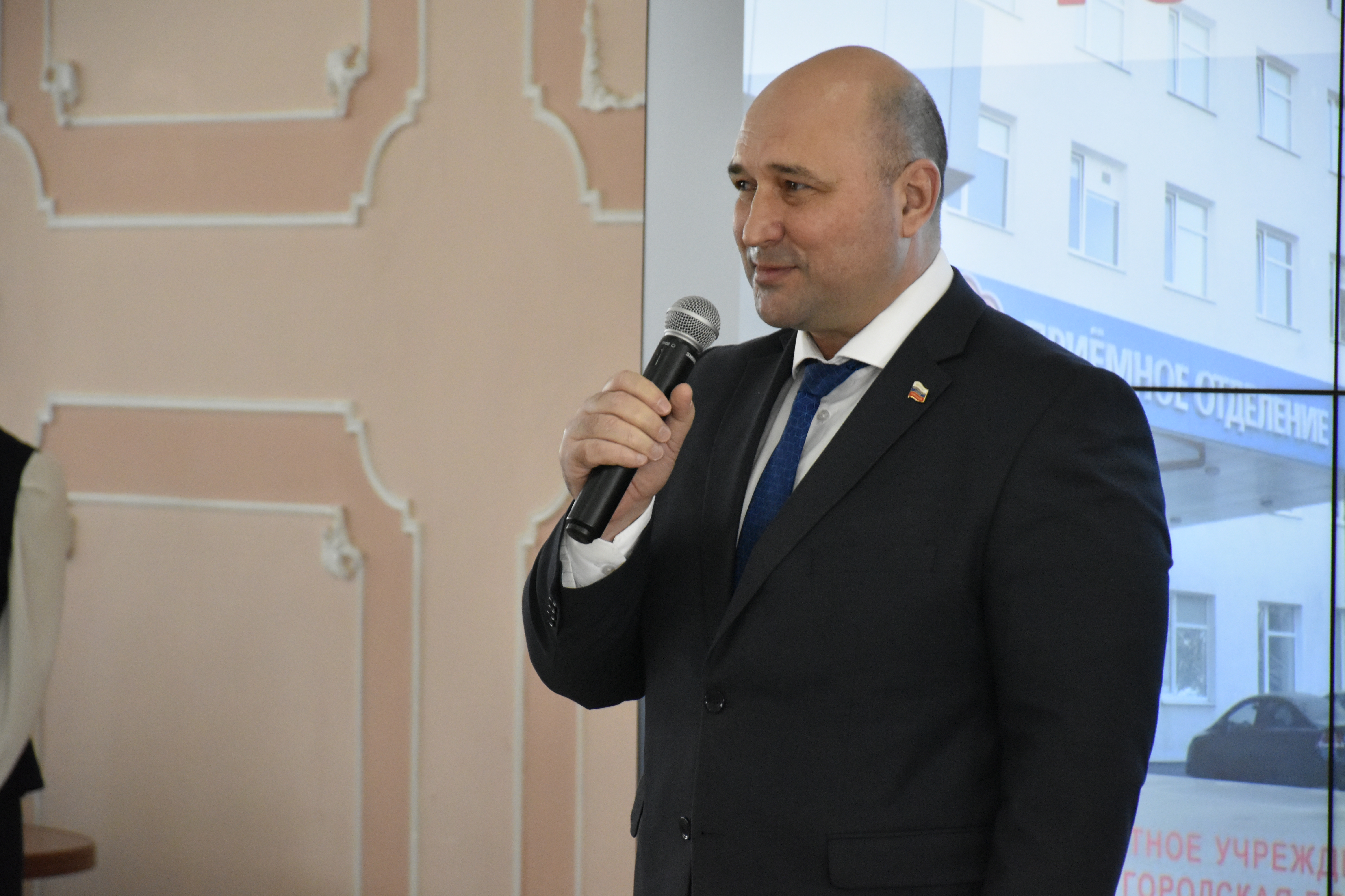 40 лет спасают жизни и здоровье детей. Городская больница № 5 – Центр охраны здоровья матери и ребёнка отмечает круглую дату