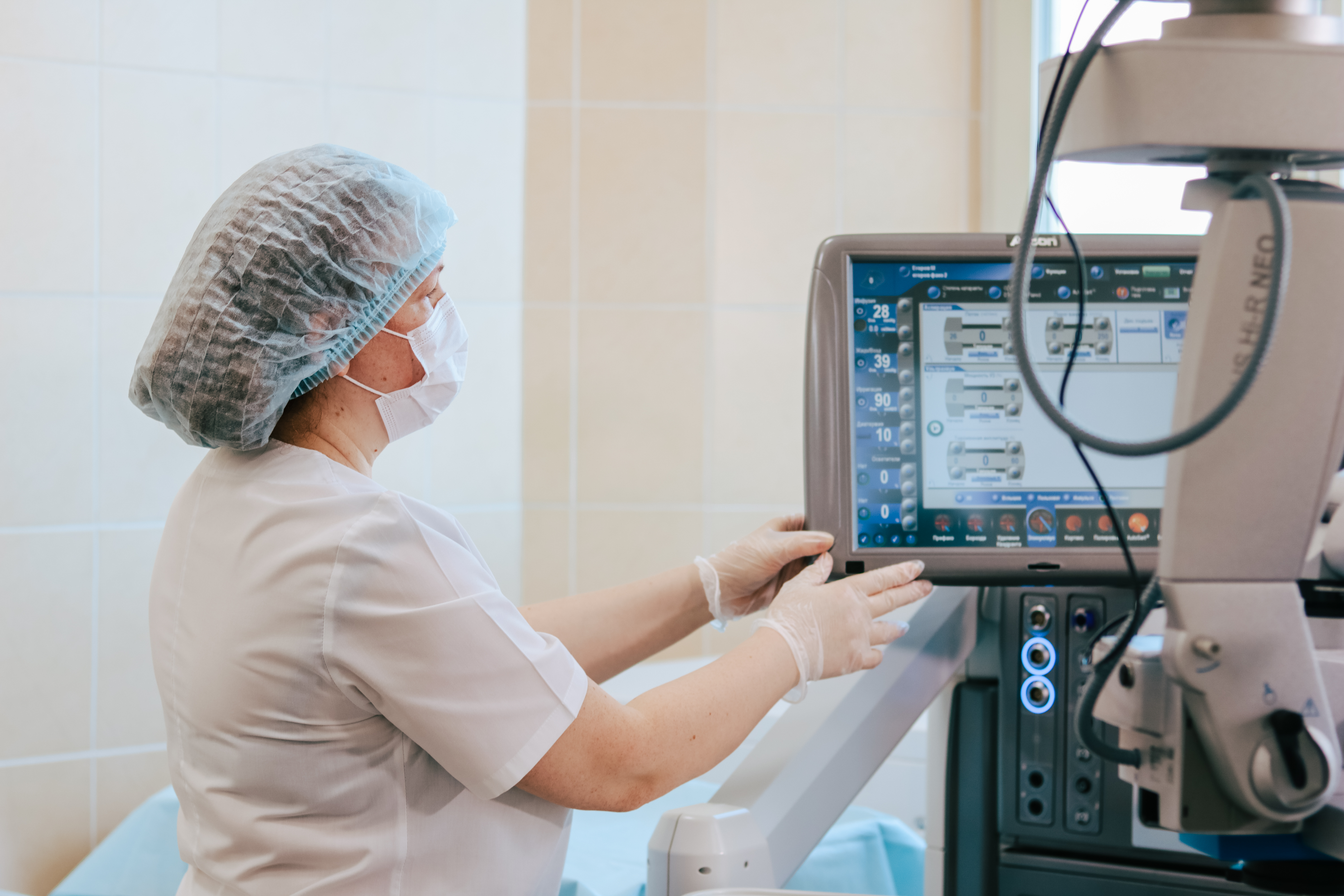 Терапия - искусство, хирургия – мастерство. В отделении офтальмологии Городской больницы № 1 работают на новом оборудовании