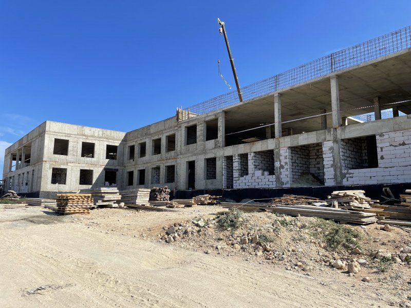 Поликлинику в бухте Казачьей построят к концу года