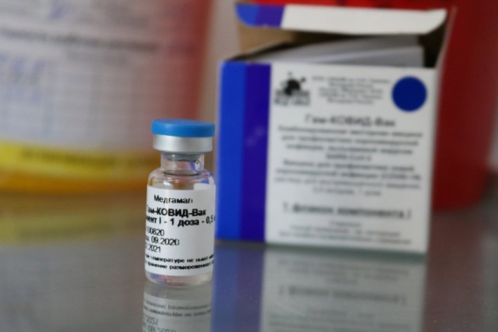 Севастополь начнет получать крупные партии вакцин от COVID-19 в начале января
