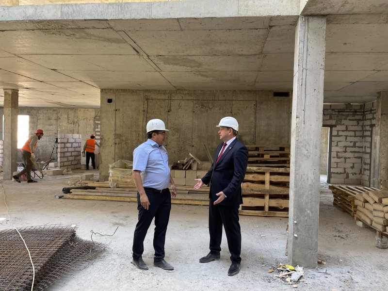 Поликлинику в бухте Казачьей построят к концу года