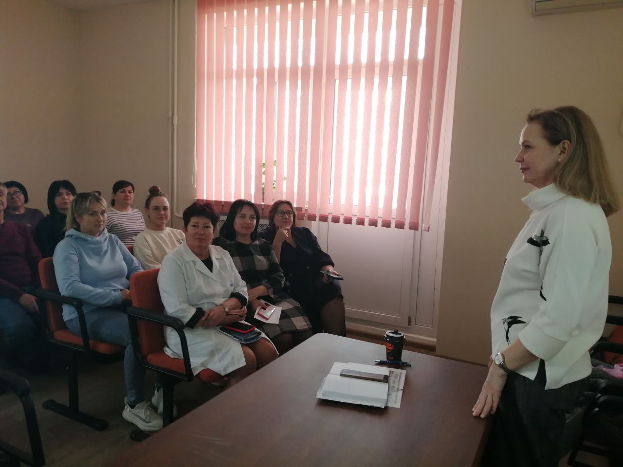 Главные врачи севастопольских городских больниц встретились с населением