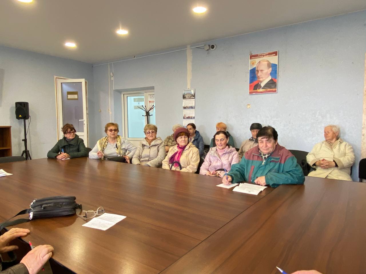 Главные врачи севастопольских городских больниц встретились с населением