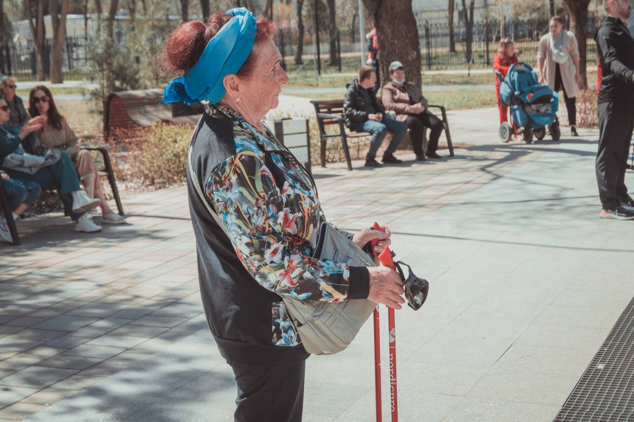 10 апреля в сквере 60 - летия СССР провели День здоровья.