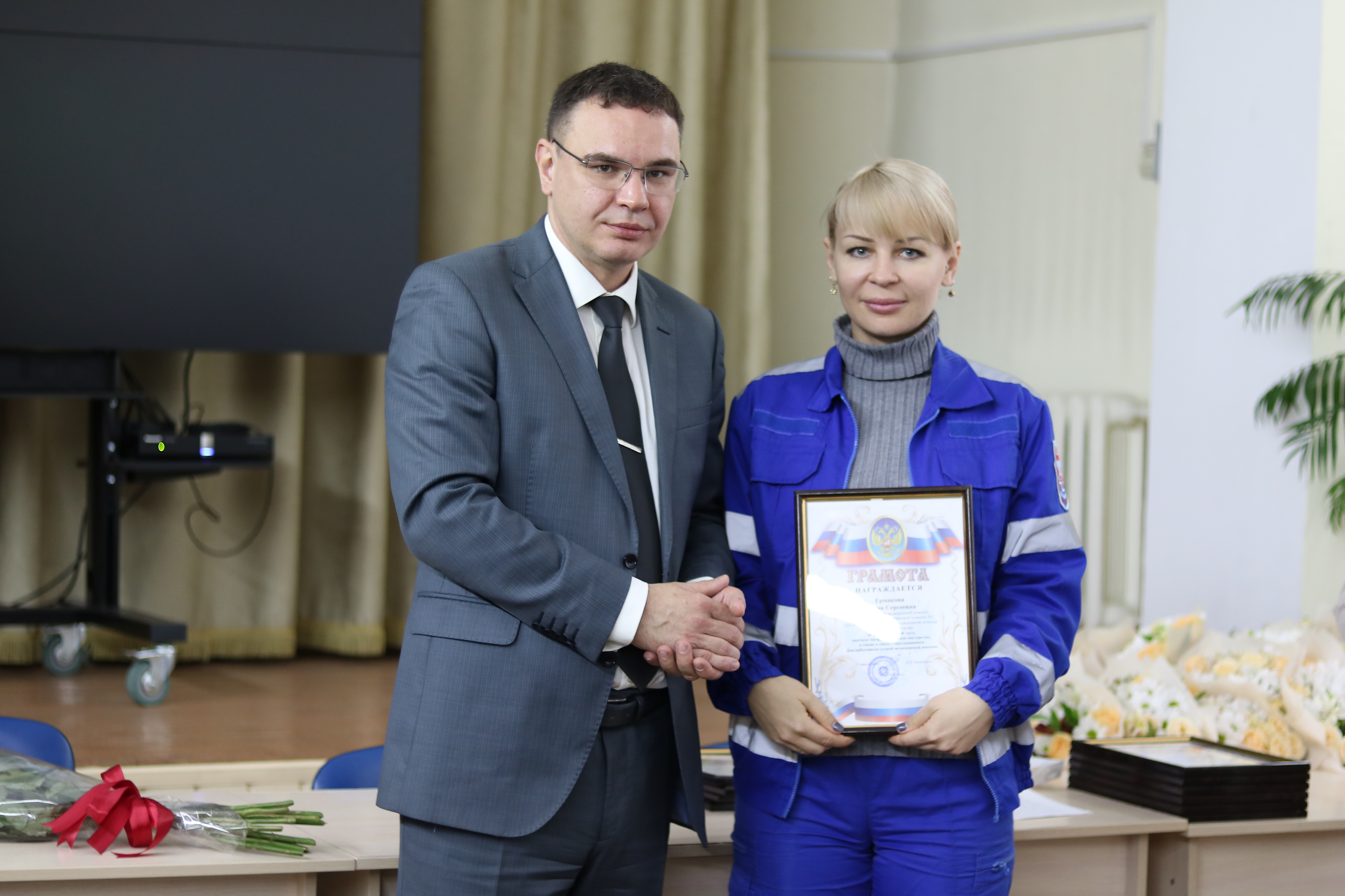 Профессионалы высшей пробы: работники скорой медицинской помощи отмечают профессиональный праздник