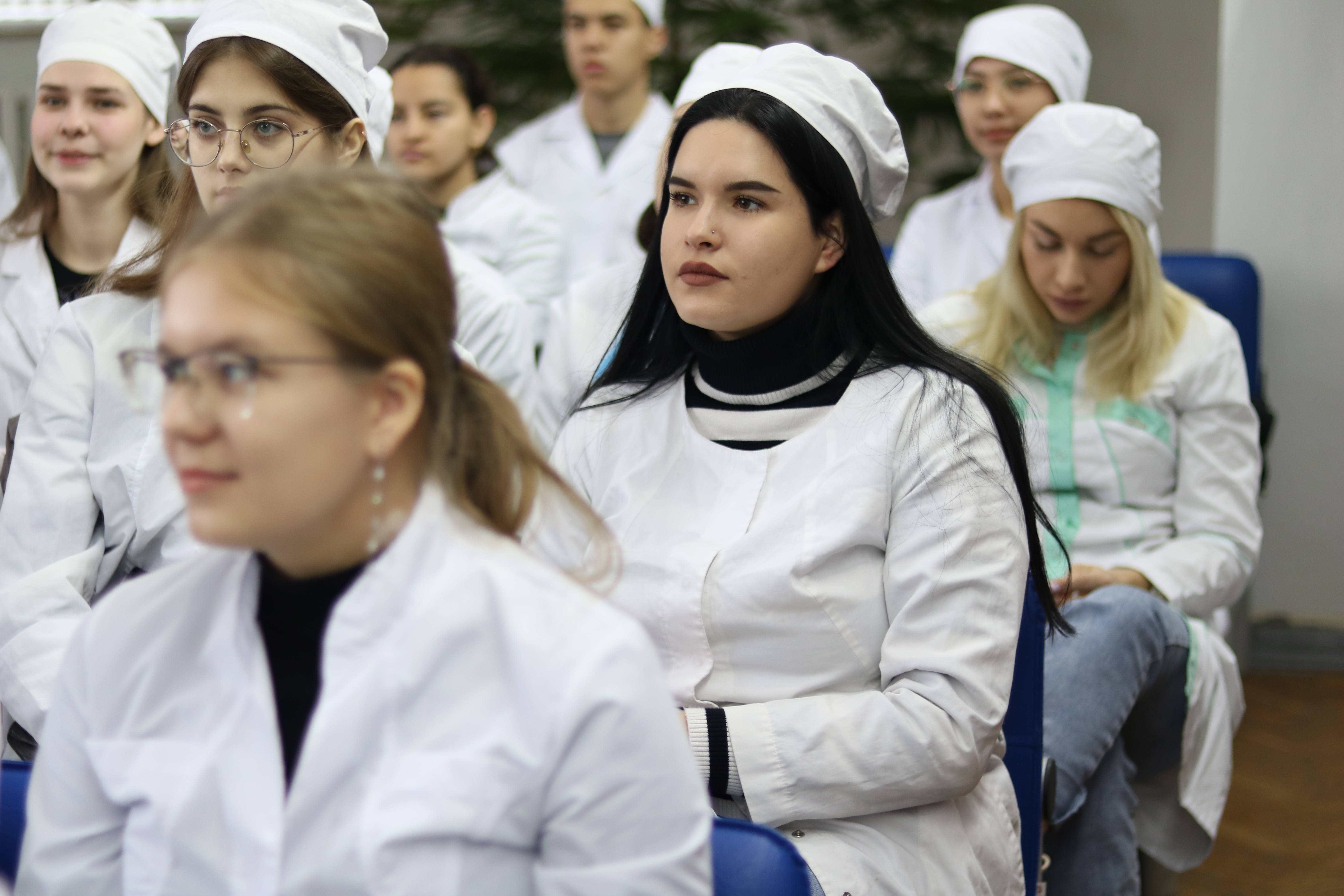Студенты Института фундаментальной медицины и здоровьесбережения СевГУ приступили к первой медицинской практике