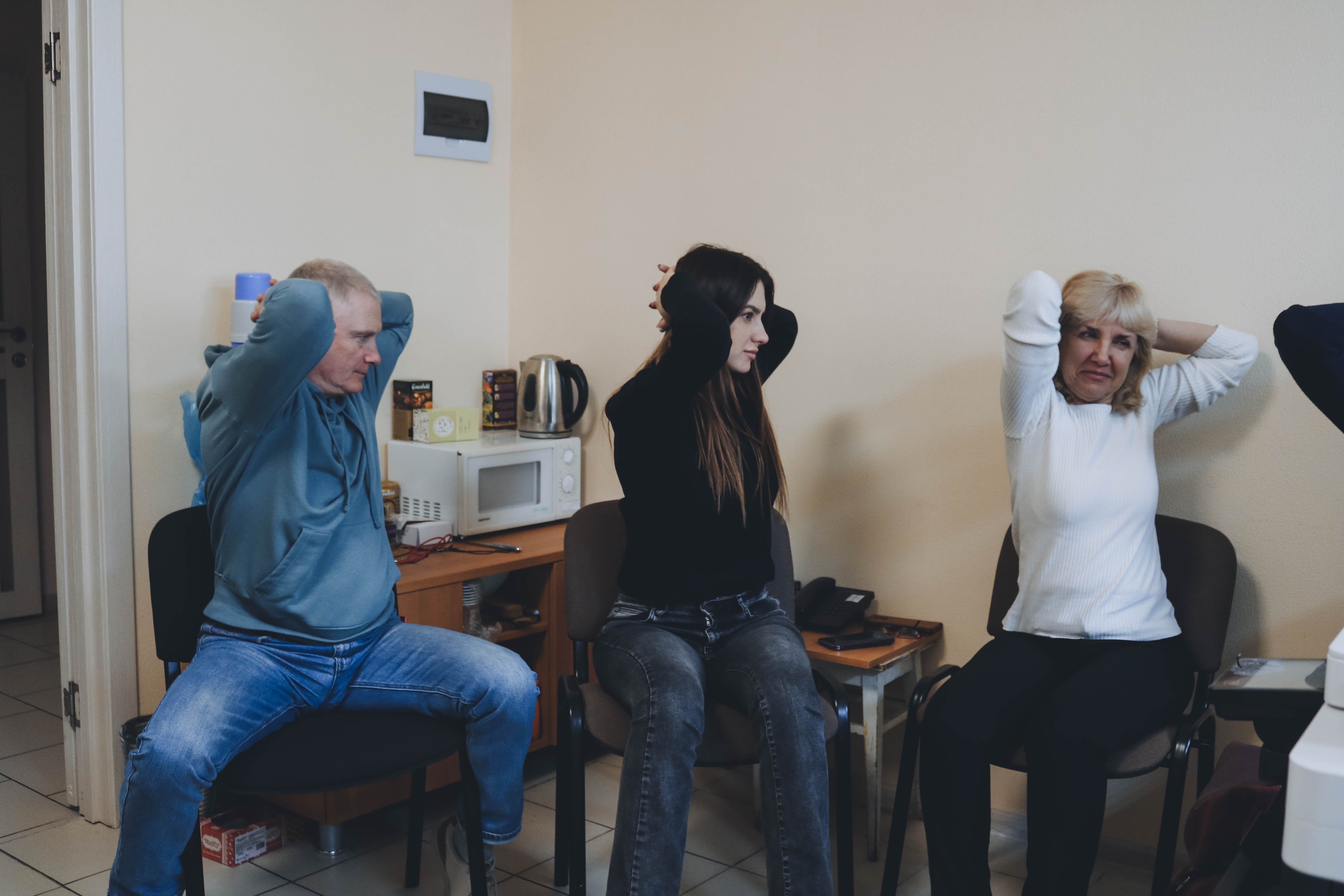 «Подзарядка» для всех: врачи Центра медицинской профилактики провели гимнастику для офисных работников