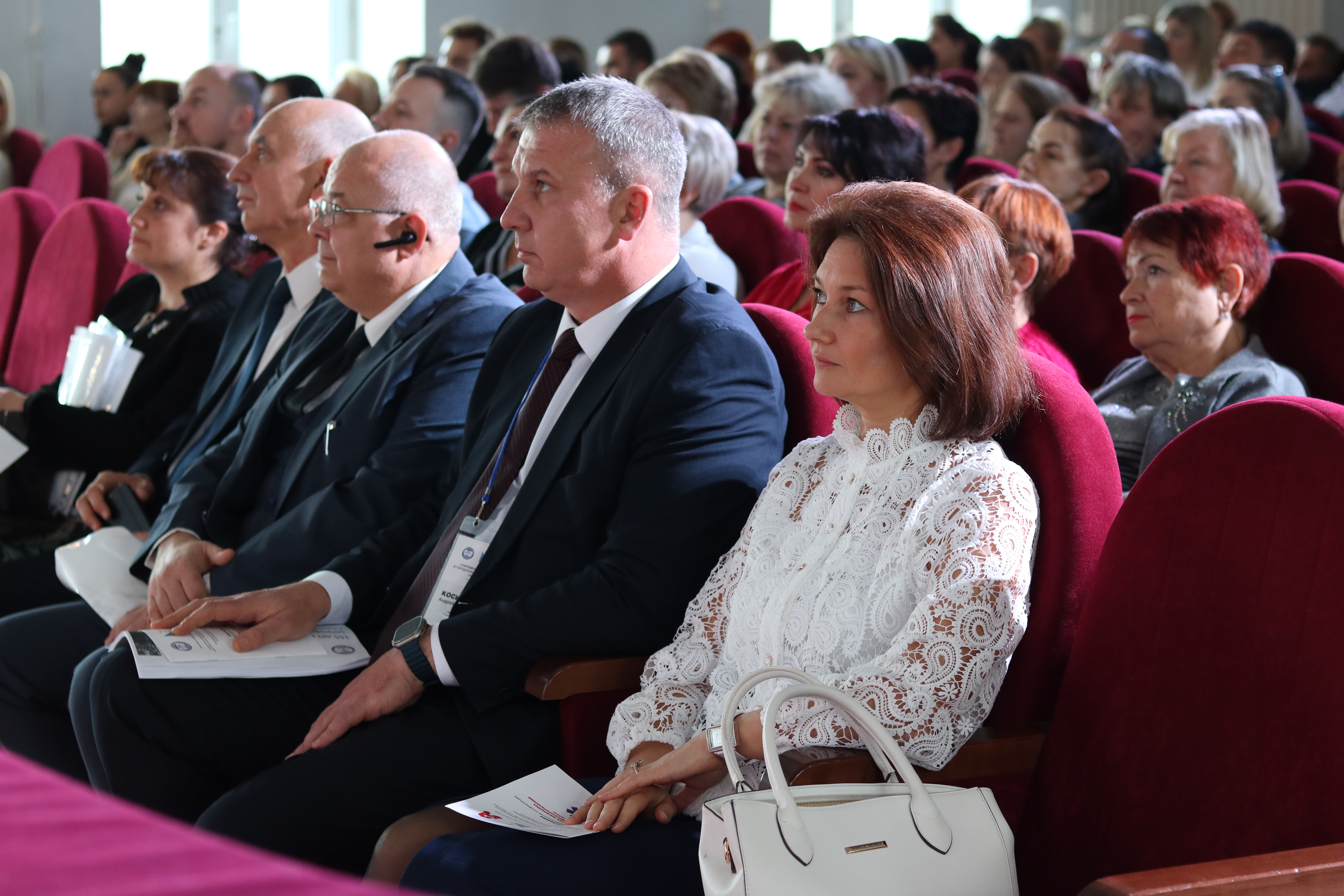 В рамках 155 юбилея Городской больницы №1 прошла научно-практическая конференция "Современная медицина в городском здравоохранении"