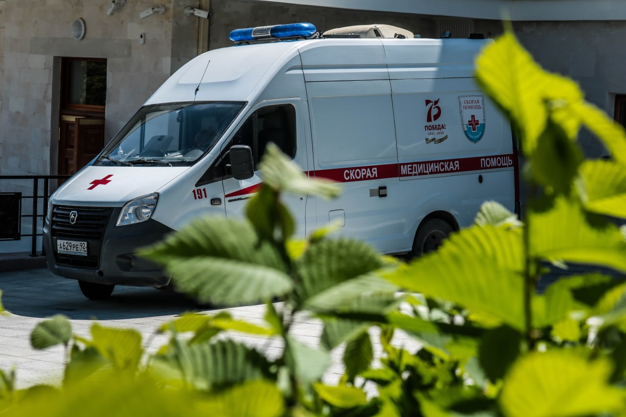 Специалисты скорой медицинской помощи обеспечили безопасность во время проведения ежегодной исторической реконструкции штурма Сапун-горы