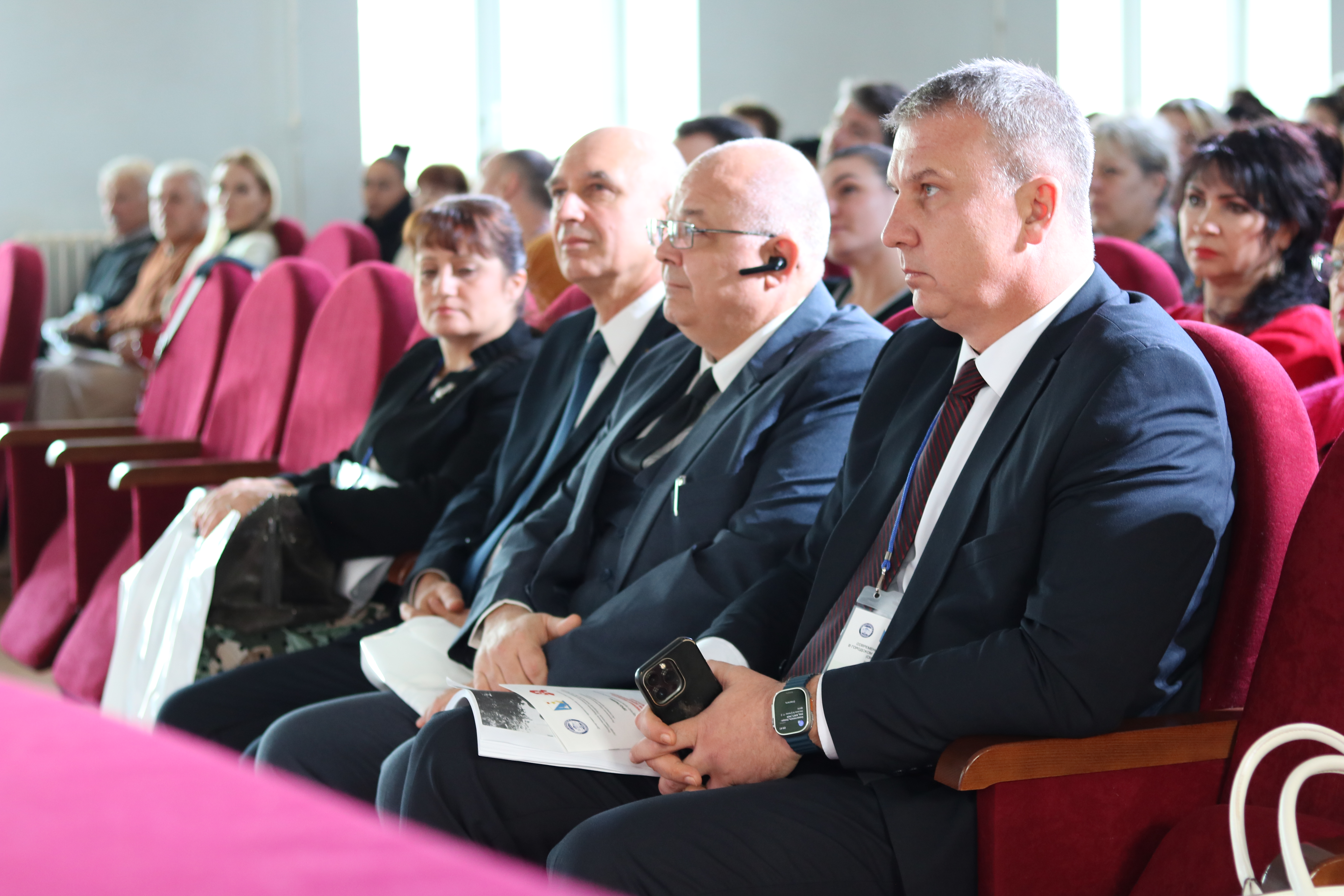 В рамках 155 юбилея Городской больницы №1 прошла научно-практическая конференция "Современная медицина в городском здравоохранении"