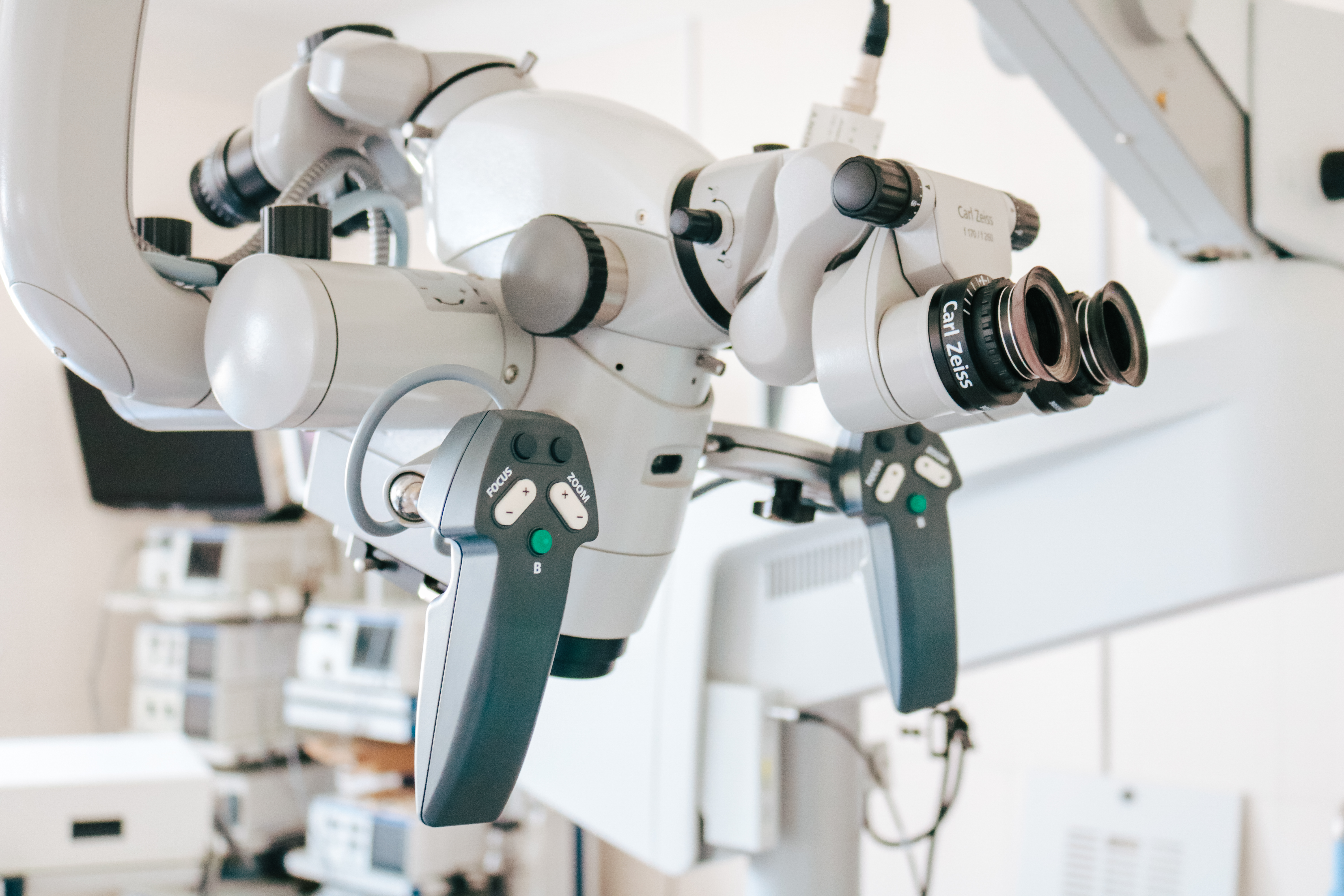 В Севастопольском городском онкологическом диспансере используют передовые технологии в лечении опухолей головы и шеи