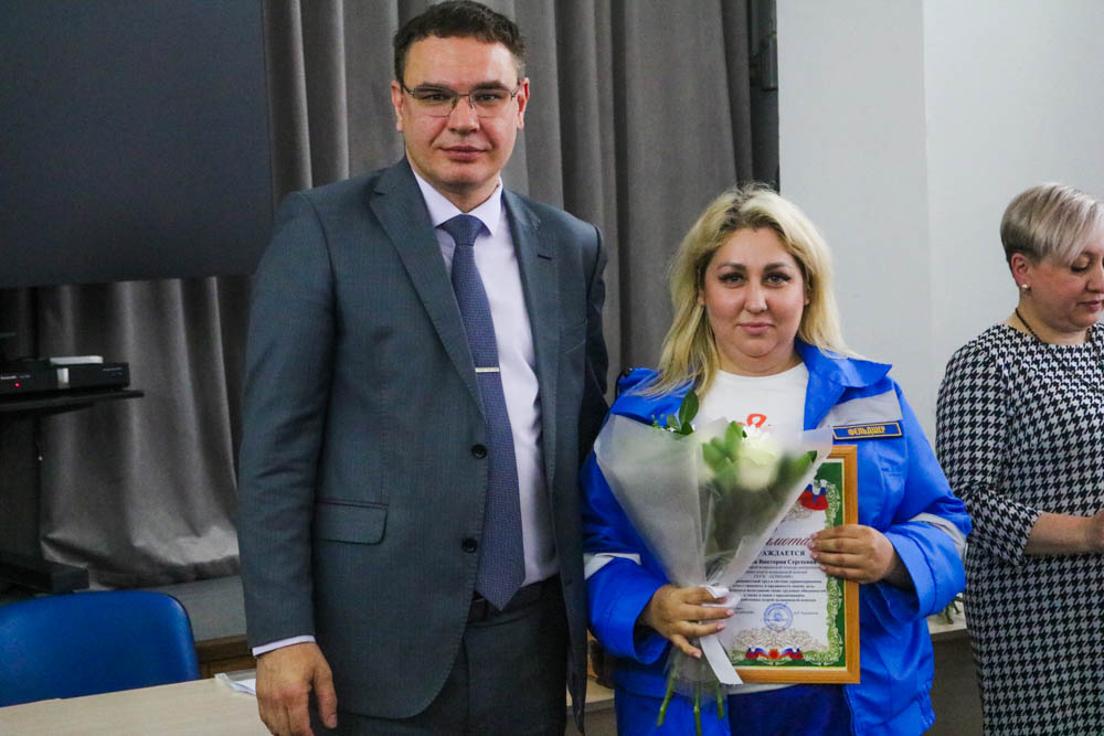 Люди особой закалки: специалисты скорой помощи отмечают профессиональный праздник