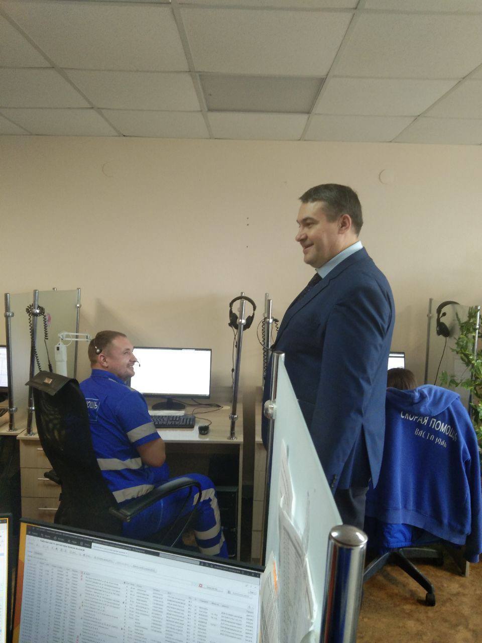 Виталий Денисов провел административный обход на центральной станции скорой помощи. 