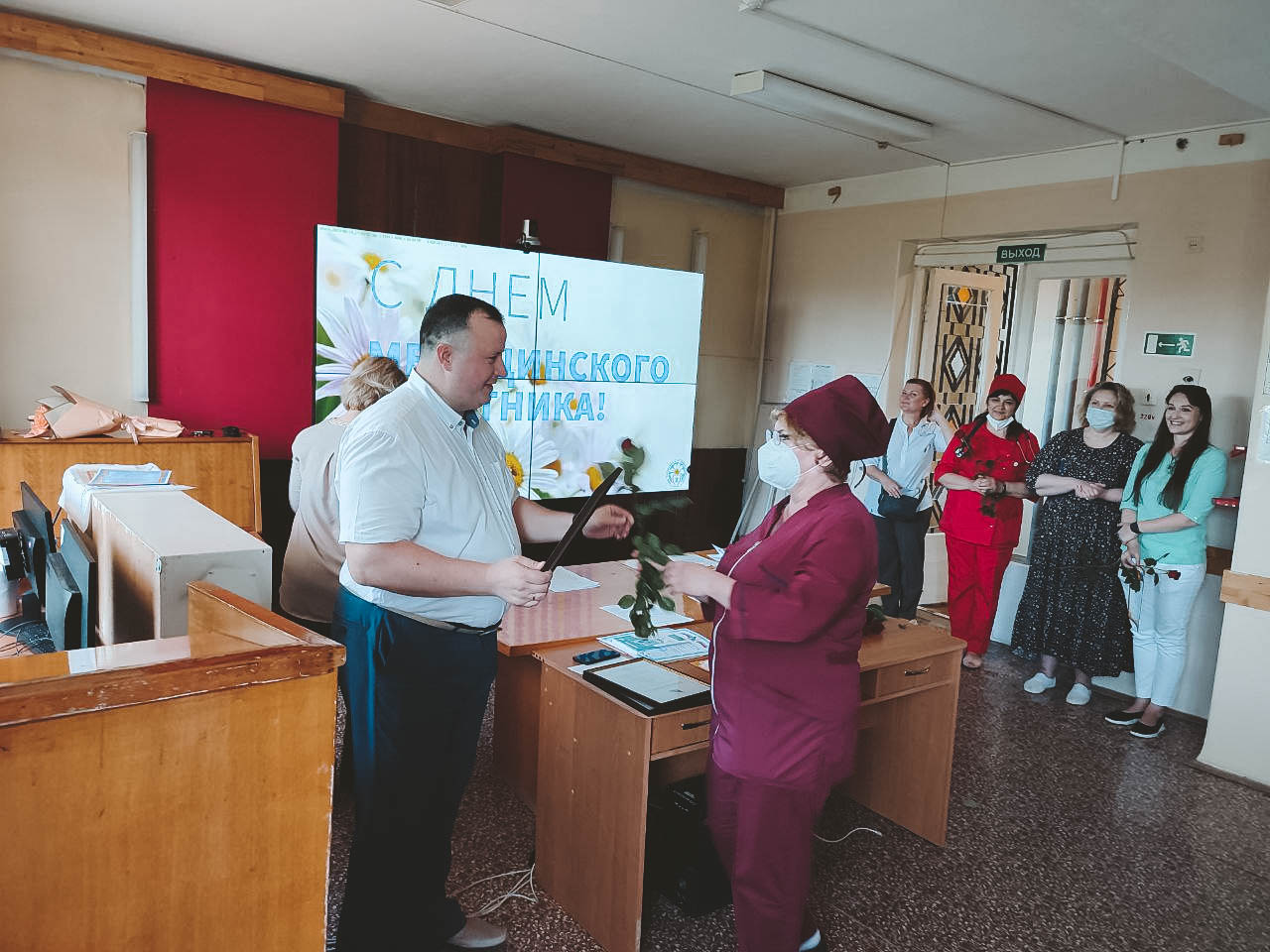 В преддверии Дня медицинского работника в Городских больницах  прошли торжественные собрания