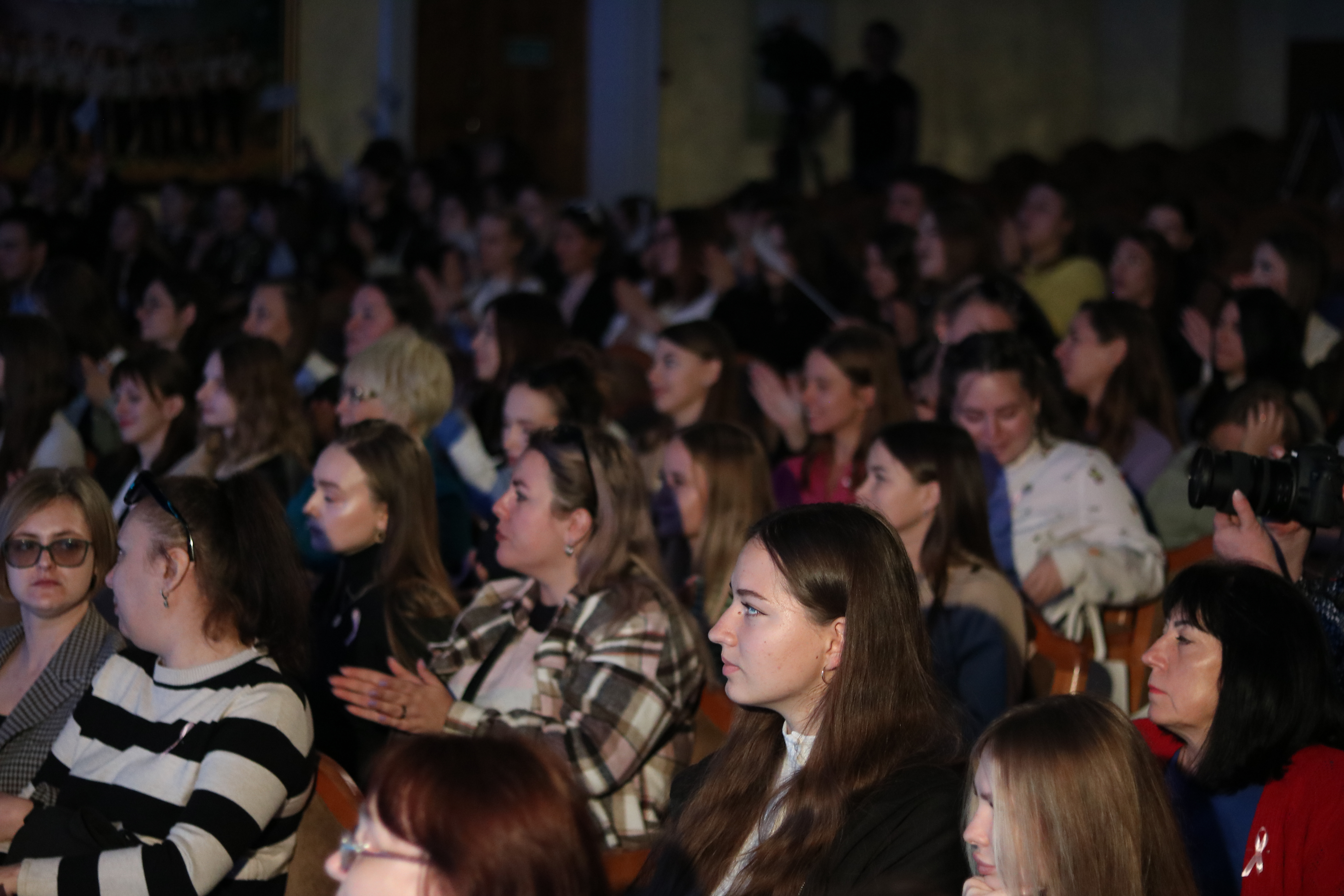 Не приговор: в Севастополе провели творческий конкурс для пациенток с онкологией