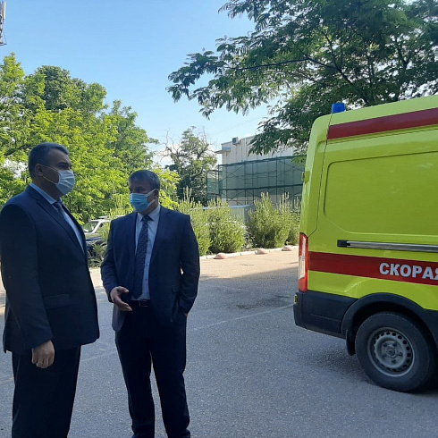 Директор Департамента здравоохранения провёл административный обход в травматологическом пункте и приёмном отделении городской больницы №1