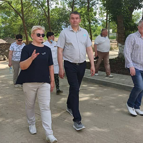 Директор департамента здравоохранения провел административный обход в учреждениях Балаклавского района Директор департамента здравоохранения провел административный обход в учреждениях Балаклавского района