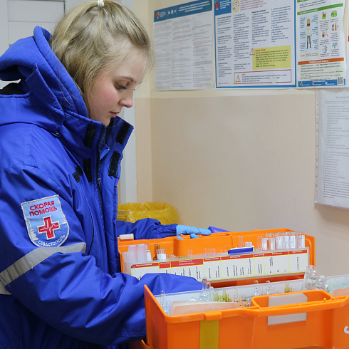 «Мой путь был предопределён»: молодой специалист скорой помощи Елена Таран рассказывает о своей работе