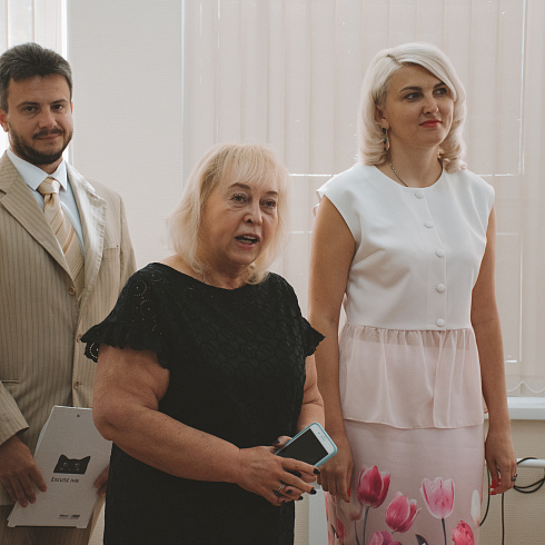 Директор Департамента здравоохранения и его заместители поздравили медицинских работников с профессиональным праздником