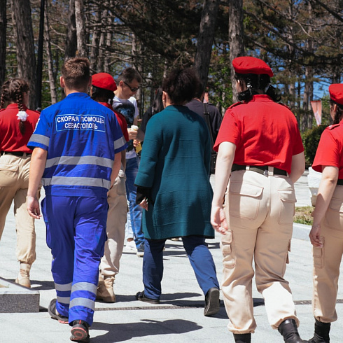 Специалисты скорой медицинской помощи обеспечили безопасность во время проведения ежегодной исторической реконструкции штурма Сапун-горы