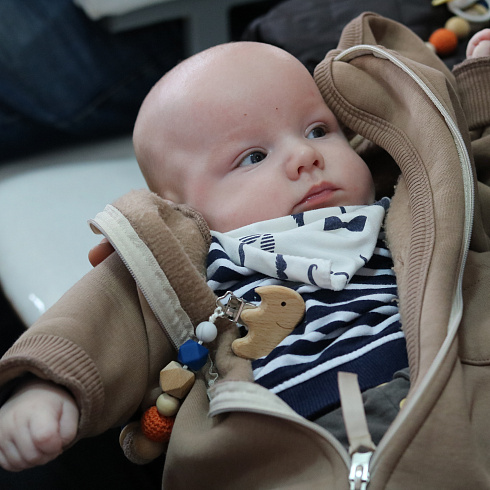 Право на чудо: малыши и их родители пришли в гости к врачам по случаю Международного дня недоношенных