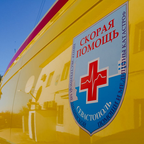 Люди, заточенные на спасение. Профессиональный праздник отмечают работники скорой медицинской помощи. 