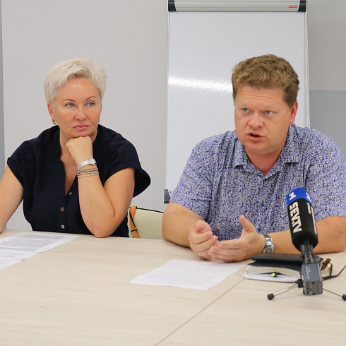 «Прежде всего — не навреди»: специалисты Департамента здравоохранения рассказали о безопасном применении лекарственных препаратов