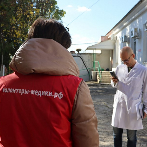 Севастополь первым присоединился ко Всероссийской акции «Маленькие радости для врачей»