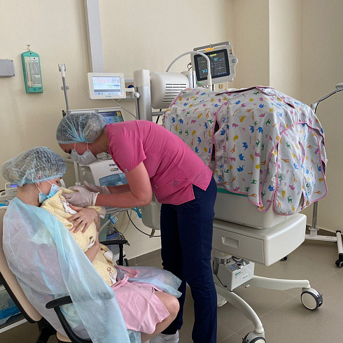 В родильном доме № 2 появилась палата для мам, чьи дети находятся в реанимации после родов