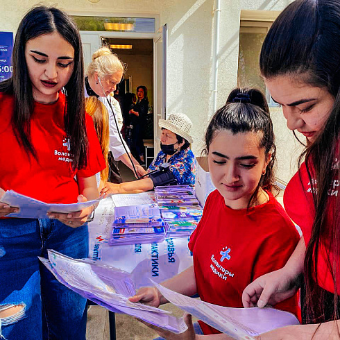 Жители Андреевки первыми открыли кампанию «Субботники здоровья», стартовавшую в сельской зоне Нахимовского района