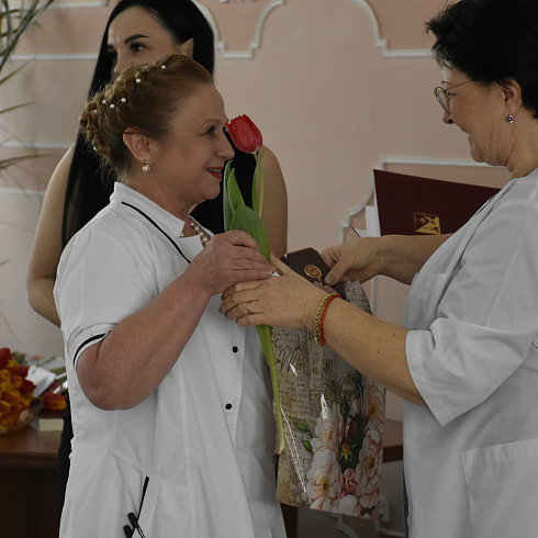 40 лет спасают жизни и здоровье детей. Городская больница № 5 – Центр охраны здоровья матери и ребёнка отмечает круглую дату