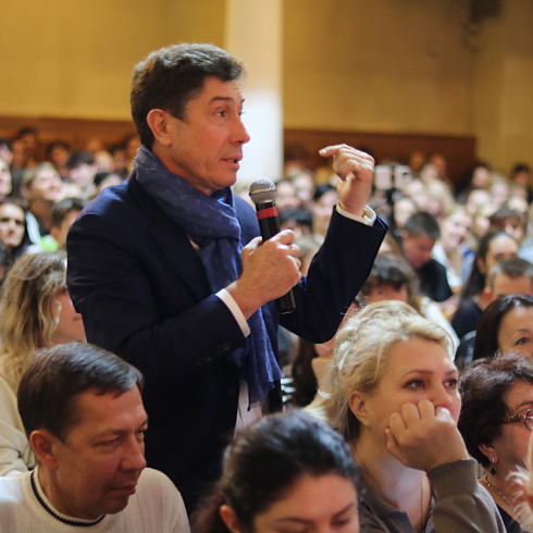 Руководители нового поколения: в Севастополе подвели итоги конкурса «Молодой организатор здравоохранения»