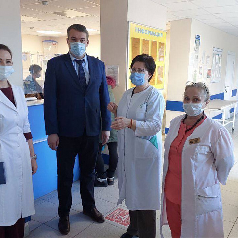 Директор Департамента здравоохранения Виталий Денисов провел административные обходы