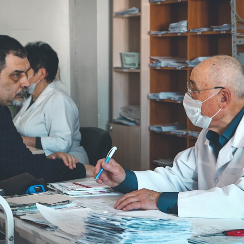 Во Всемирный день здоровья более 300 севастопольцев пришли проверить своё здоровье