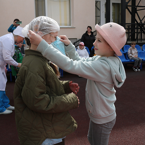 «Ярмарка здоровья» для самых маленьких: дошколятам рассказали о важности иммунизации