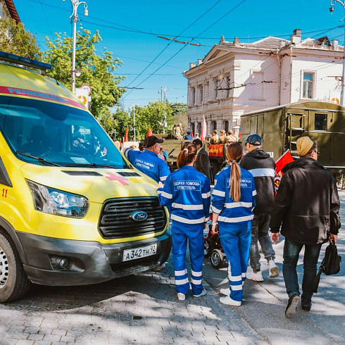 В День Победы без происшествий. Бригады скорой медицинской помощи дежурили на торжественных мероприятиях