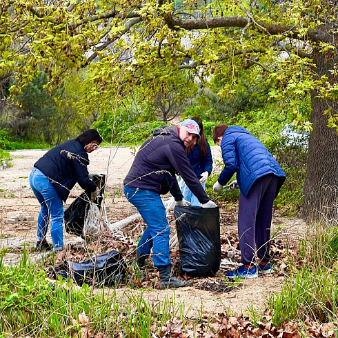 Сотрудники Департамента здравоохранения города Севастополя присоединились ко Всероссийскому субботнику